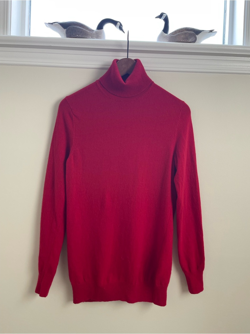 Italian Cashmere/Wool Blend Turtleneck Sweater Red Size Small